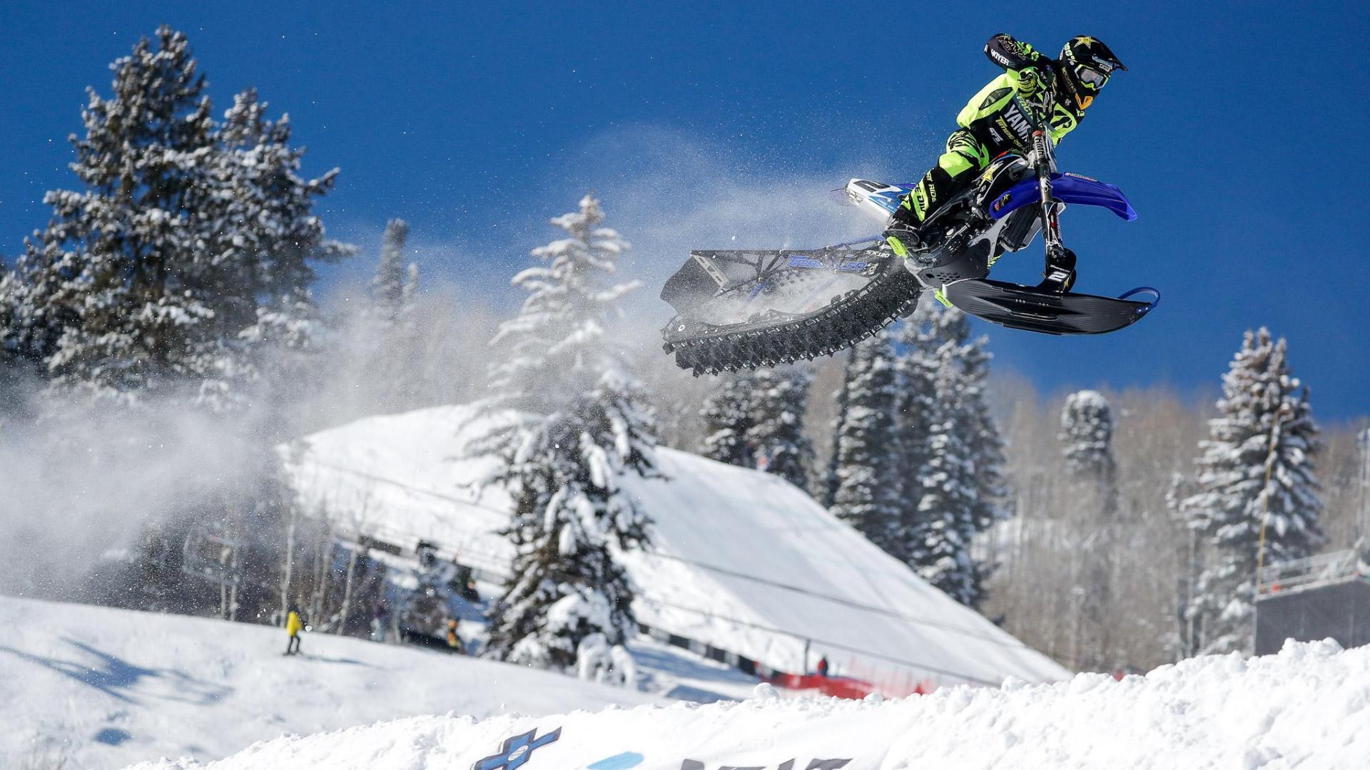 1EA9996B-C548-4B39-A345-4109B8C4889B