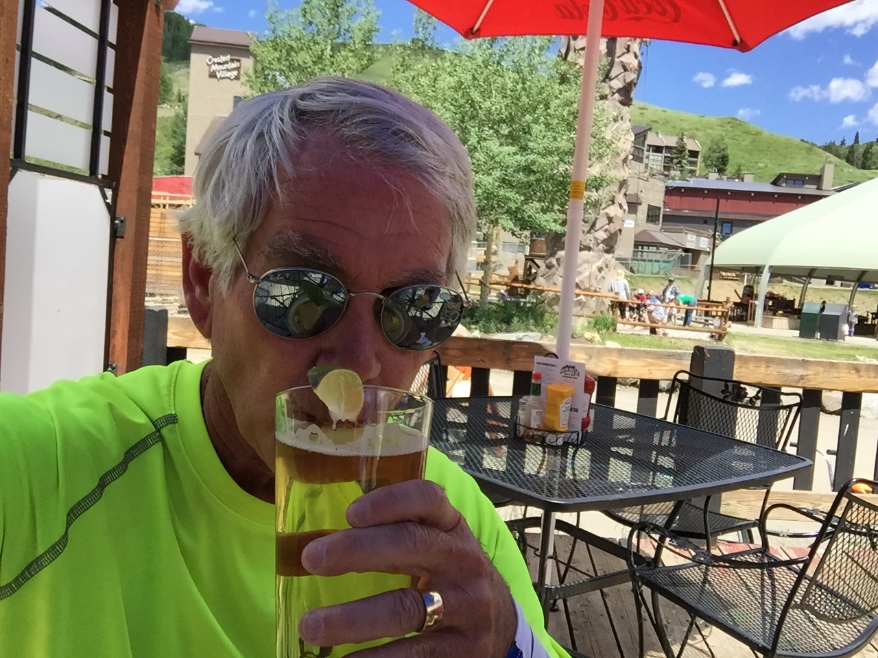 7D34E894-FA2C-40D1-AF7A-858DC457007E