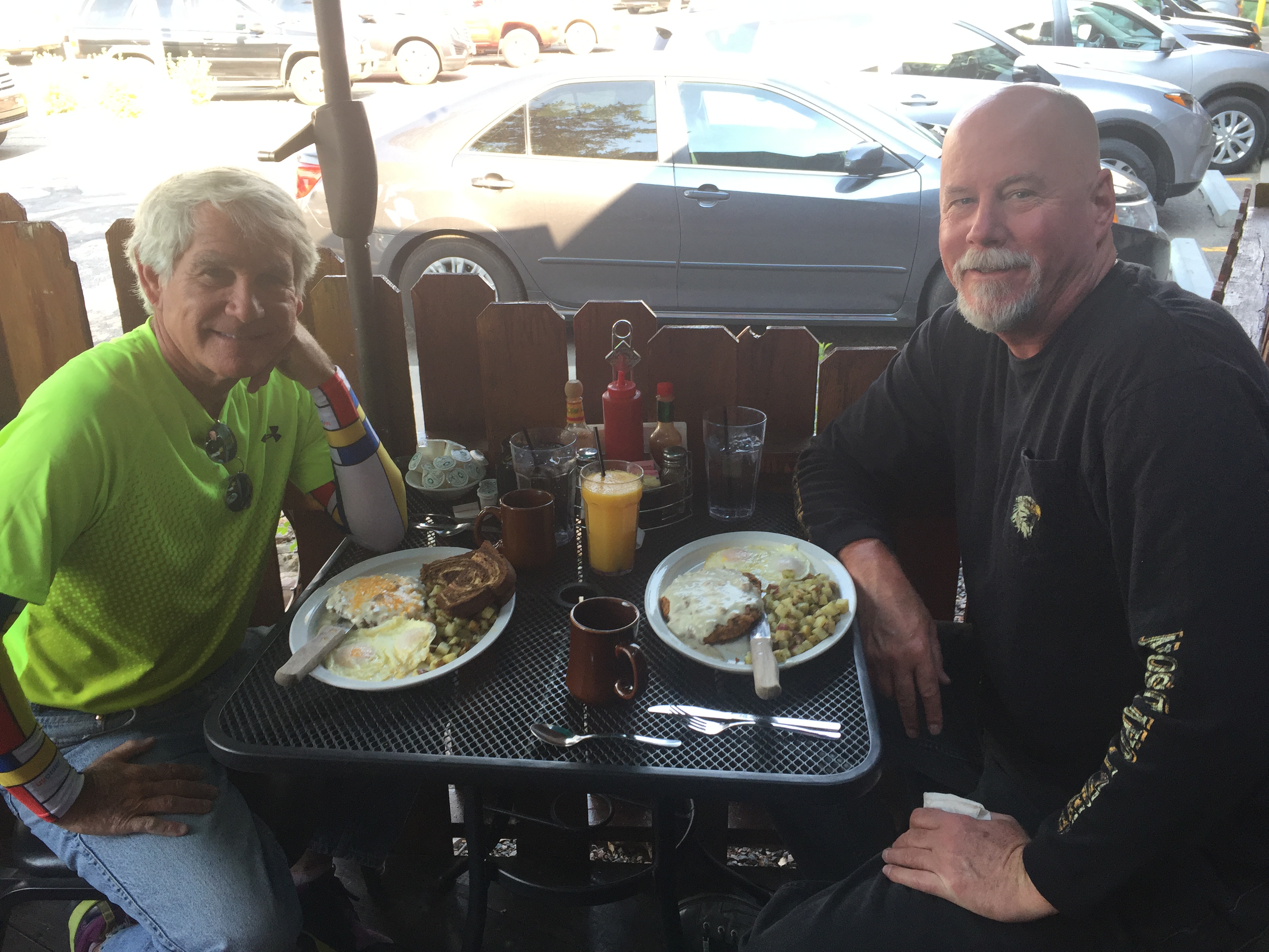 D83FE639-31AC-4913-A70E-6DD973A35C3E