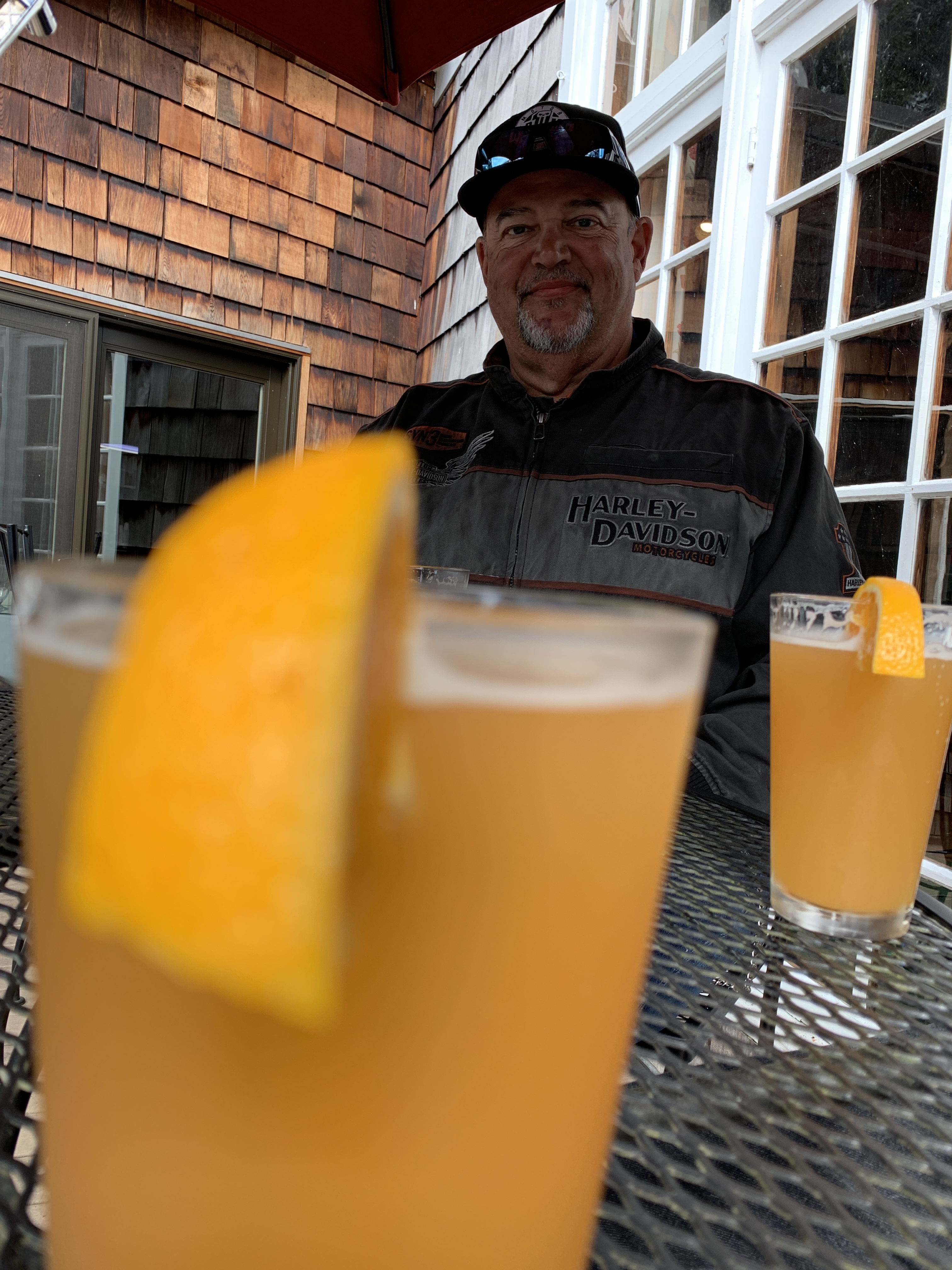 3140CAF0-9037-46FF-80BA-BB390F4A7958