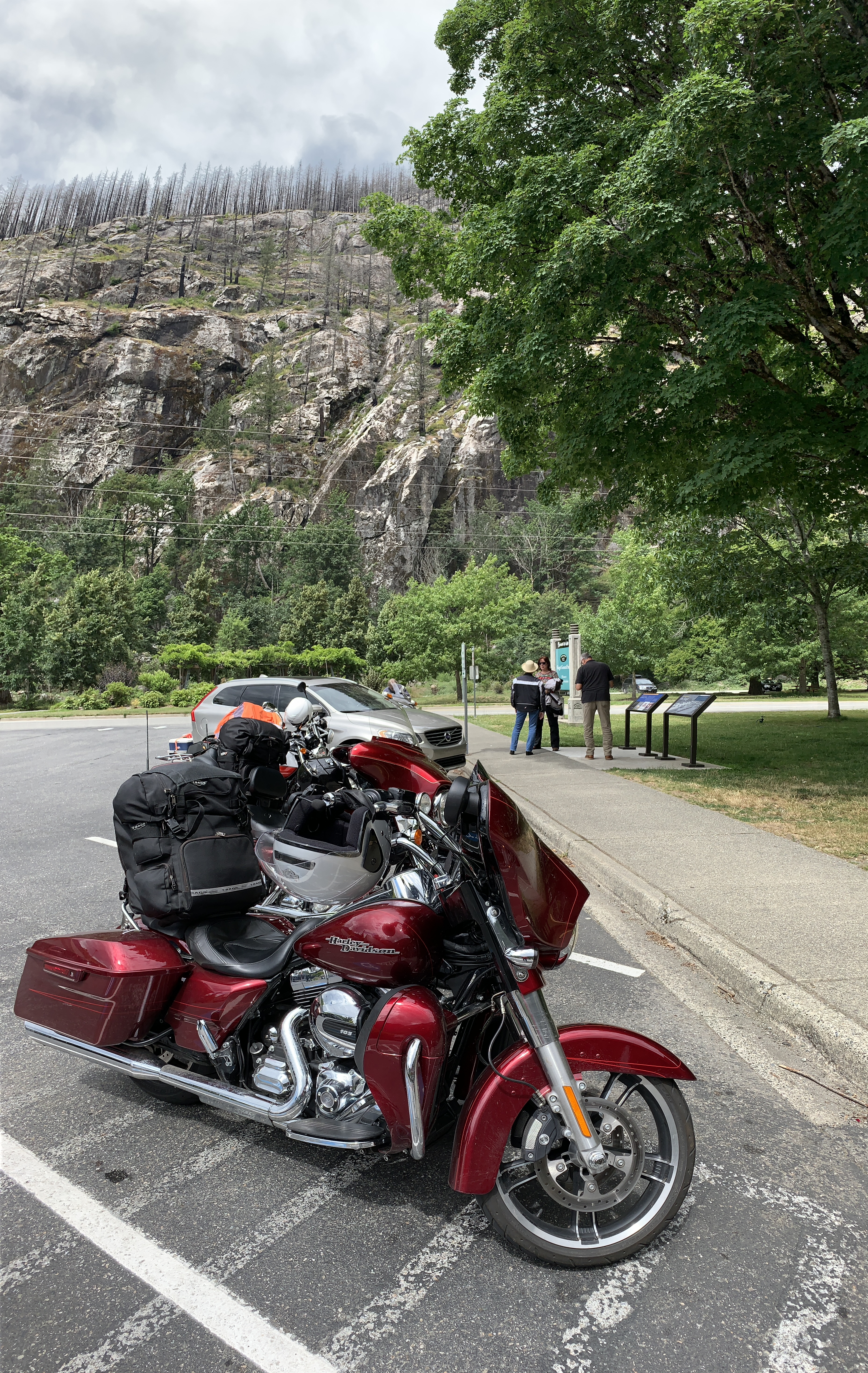 52EC8715-0FB3-4FA2-A70F-29A710D447E6