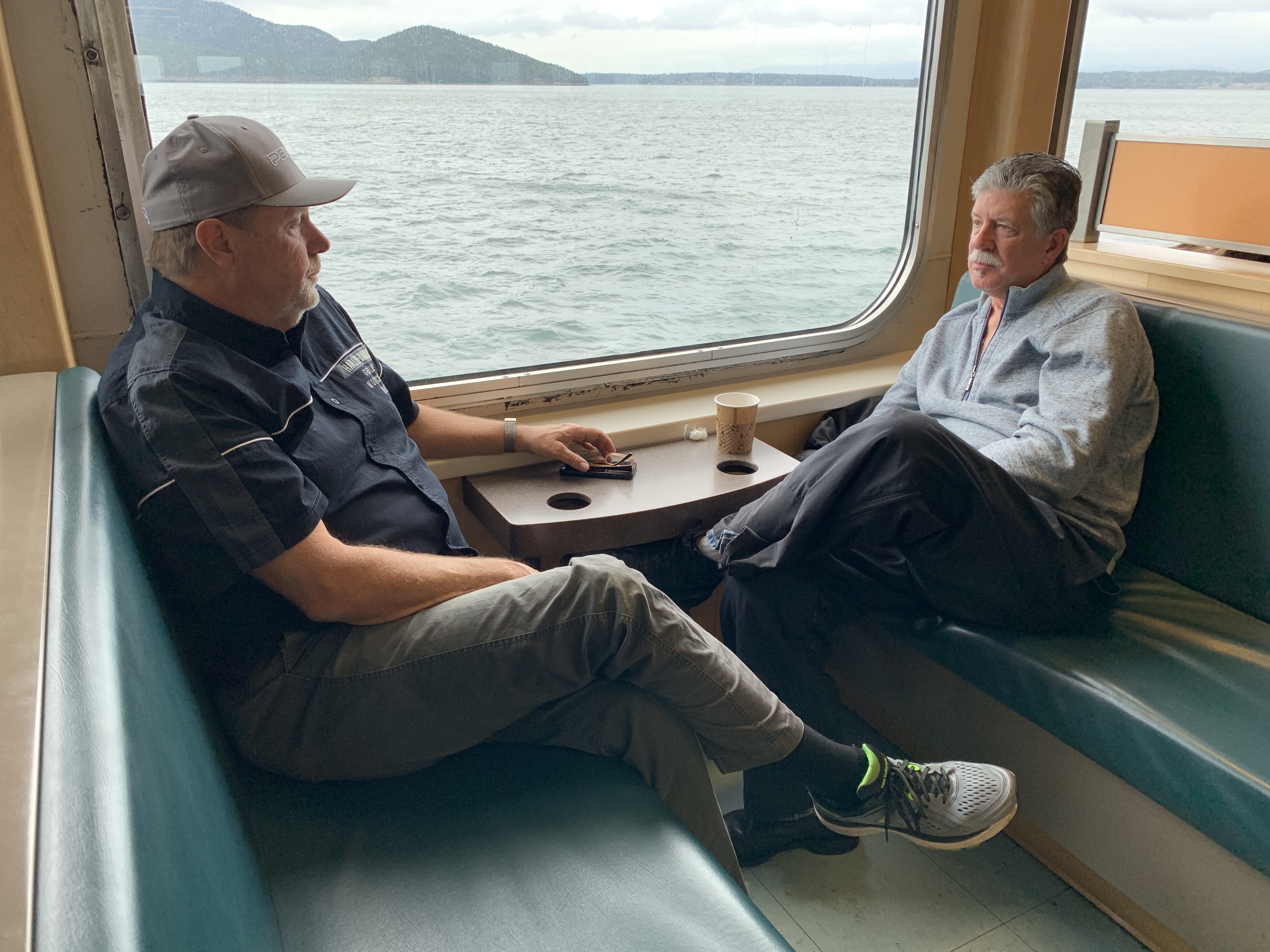 5C9DA831-4AE0-4B44-8C50-E29ED373E585