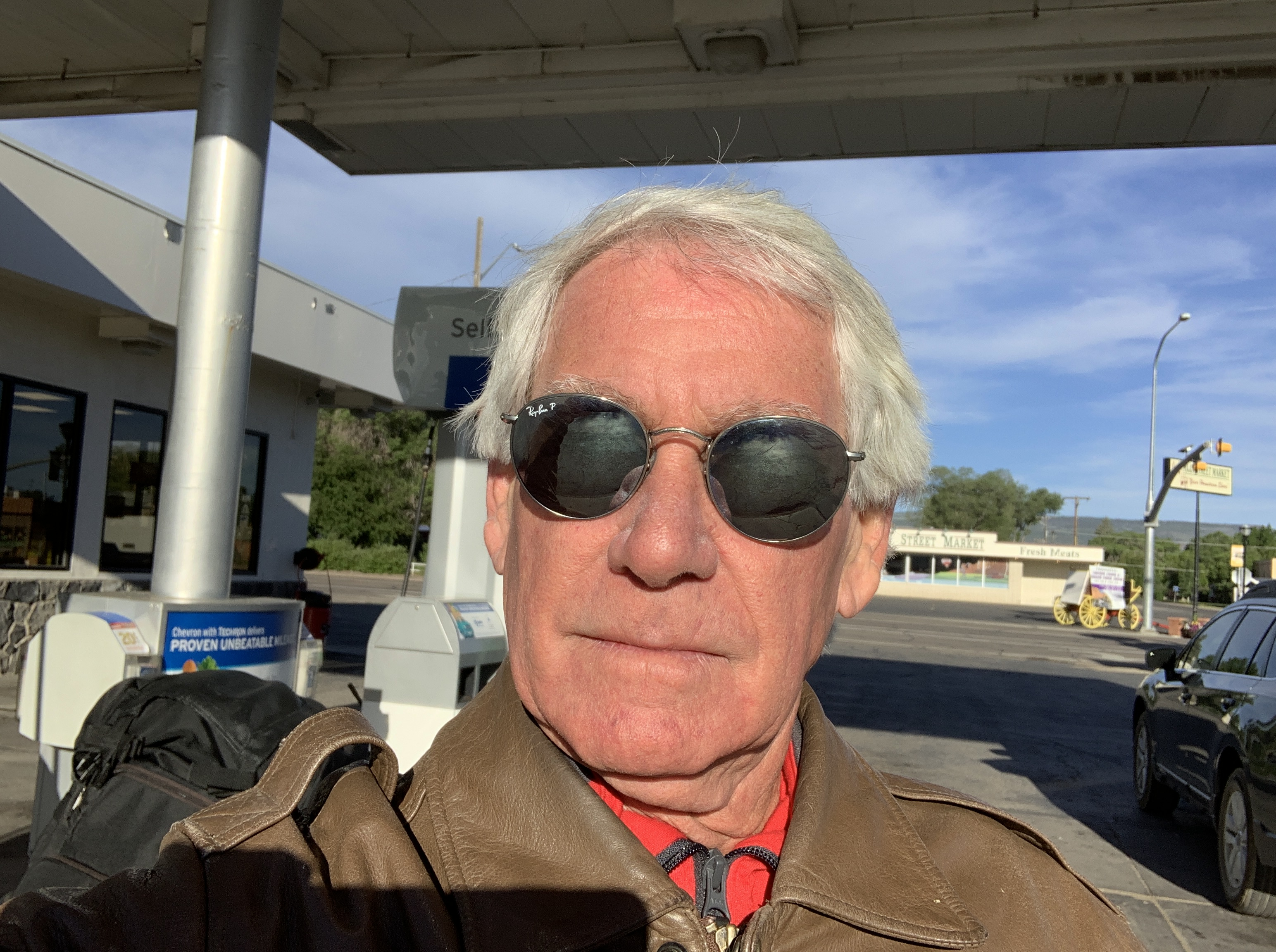 64377366-D701-43AE-A08D-2297BA5E2E7F