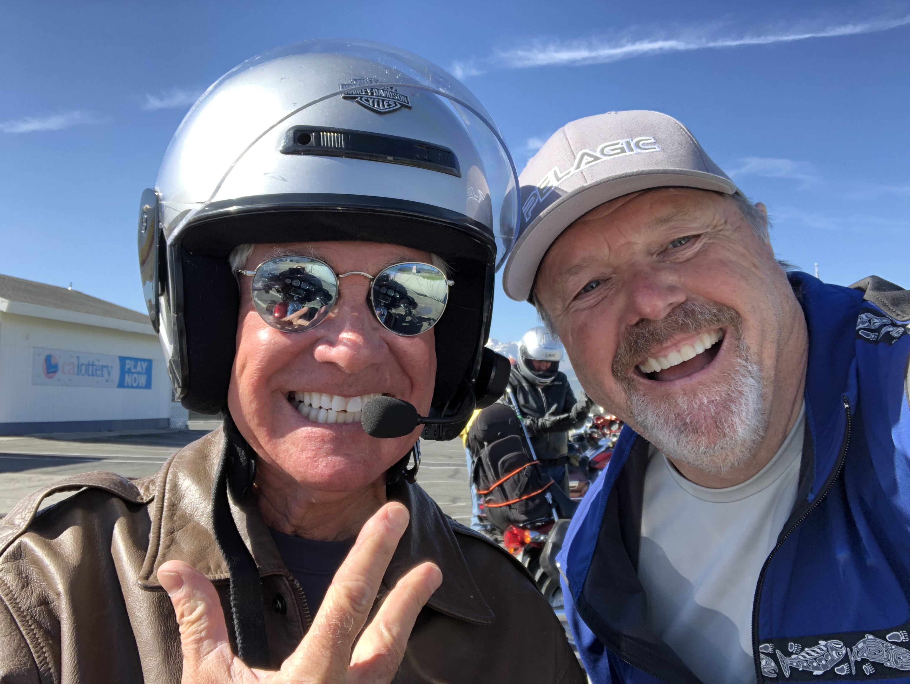 6B67F0B9-91B3-42BC-B8A2-BC6C68EF4FEC