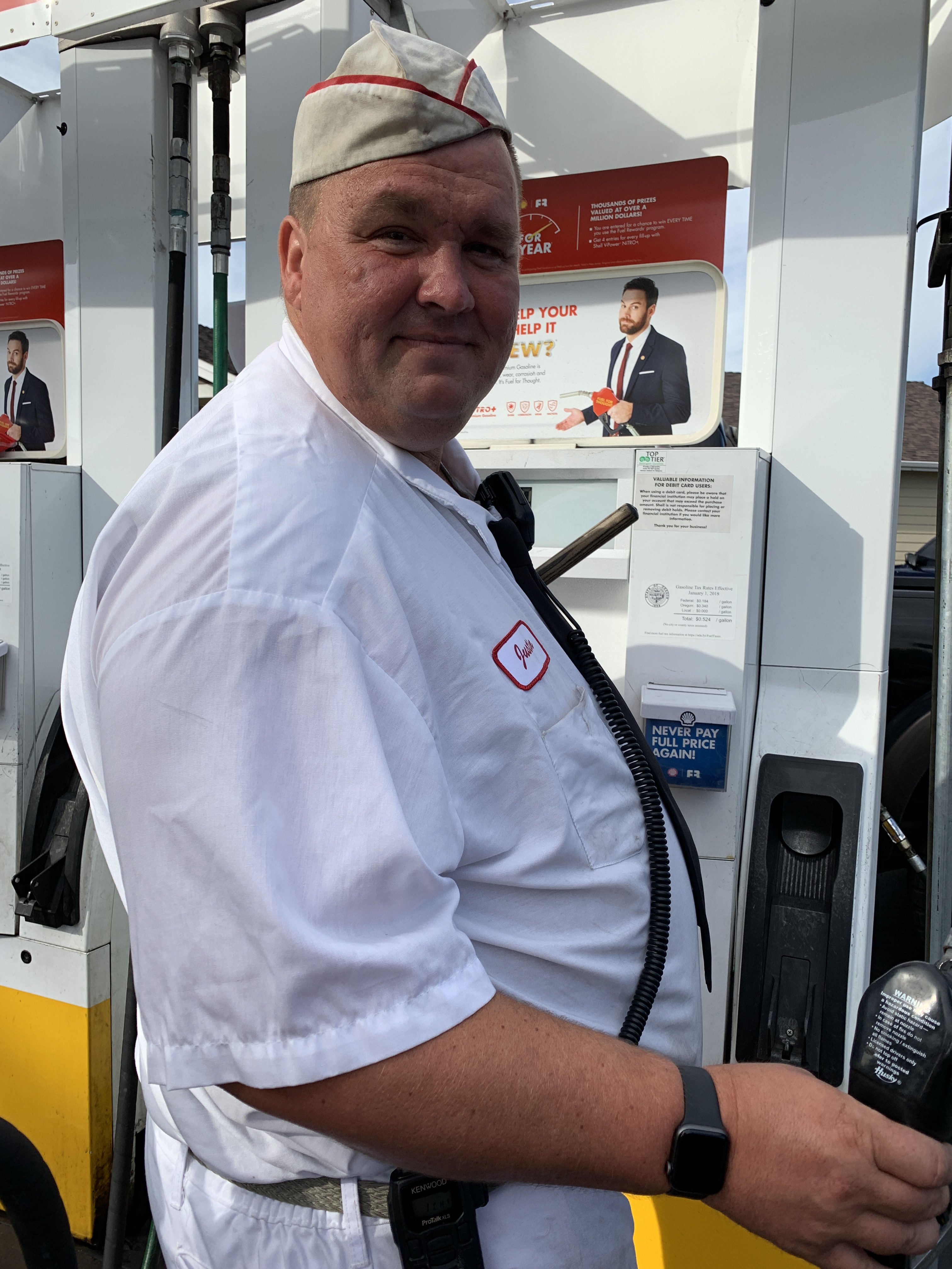 9DE6C52E-3AC9-4152-B5D4-763ABA66FA9A