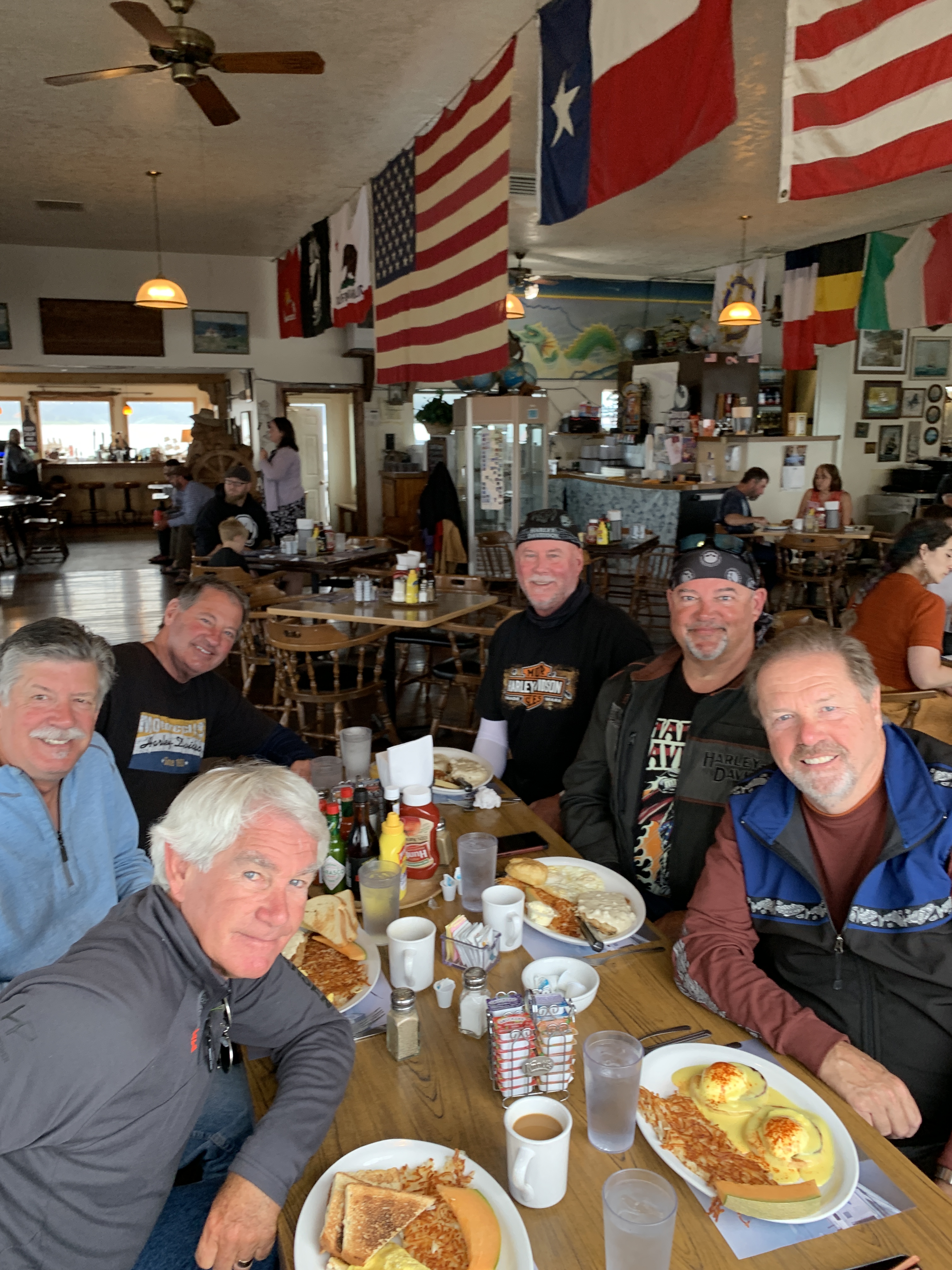 AC1234F6-0BB9-400E-9AF7-9D5ED920FE1B