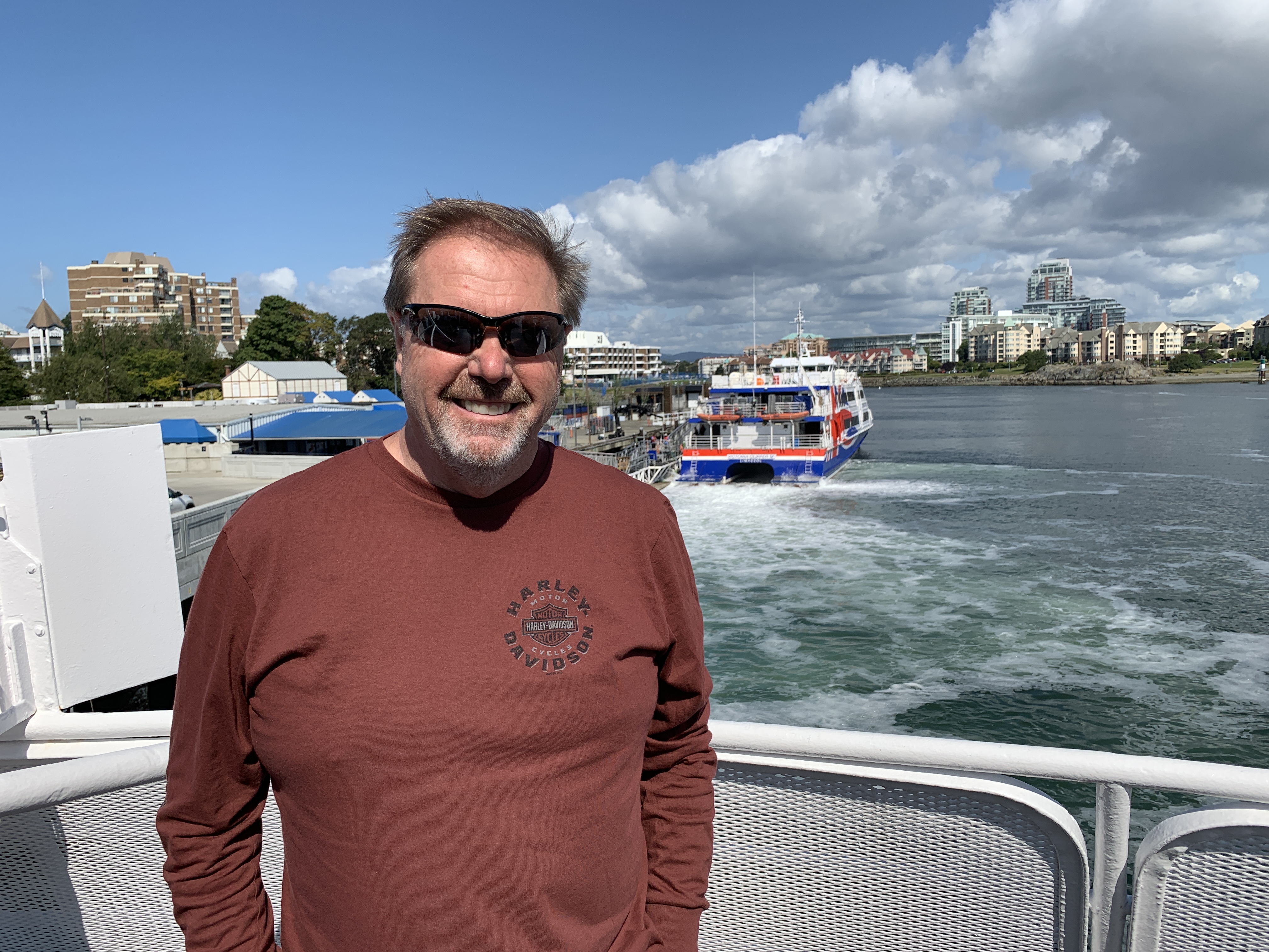 C2F42BE9-F220-48E9-B43E-B67B0054B55B