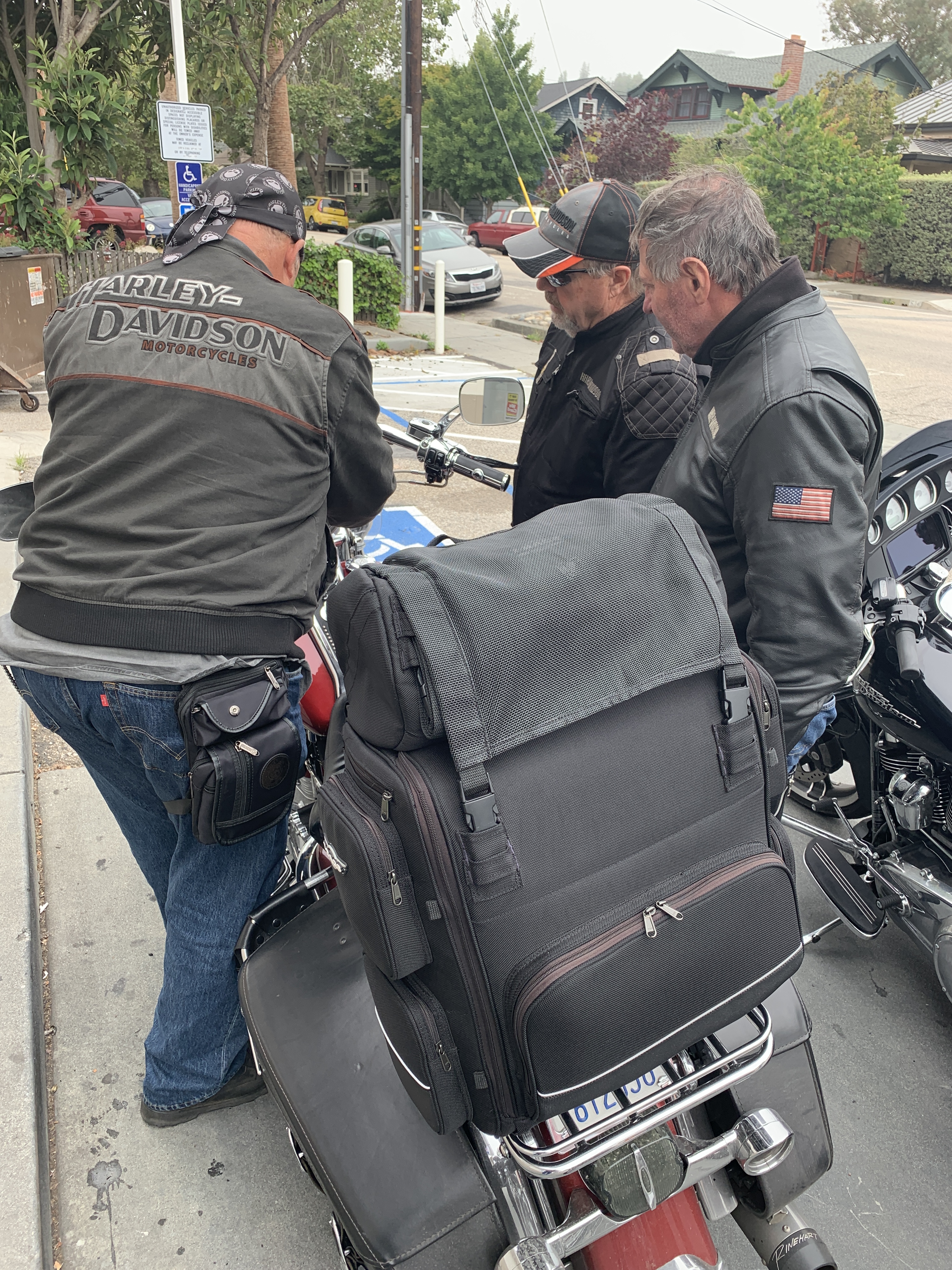 DA0E759D-3579-4CED-AE04-8AC33E019CB2