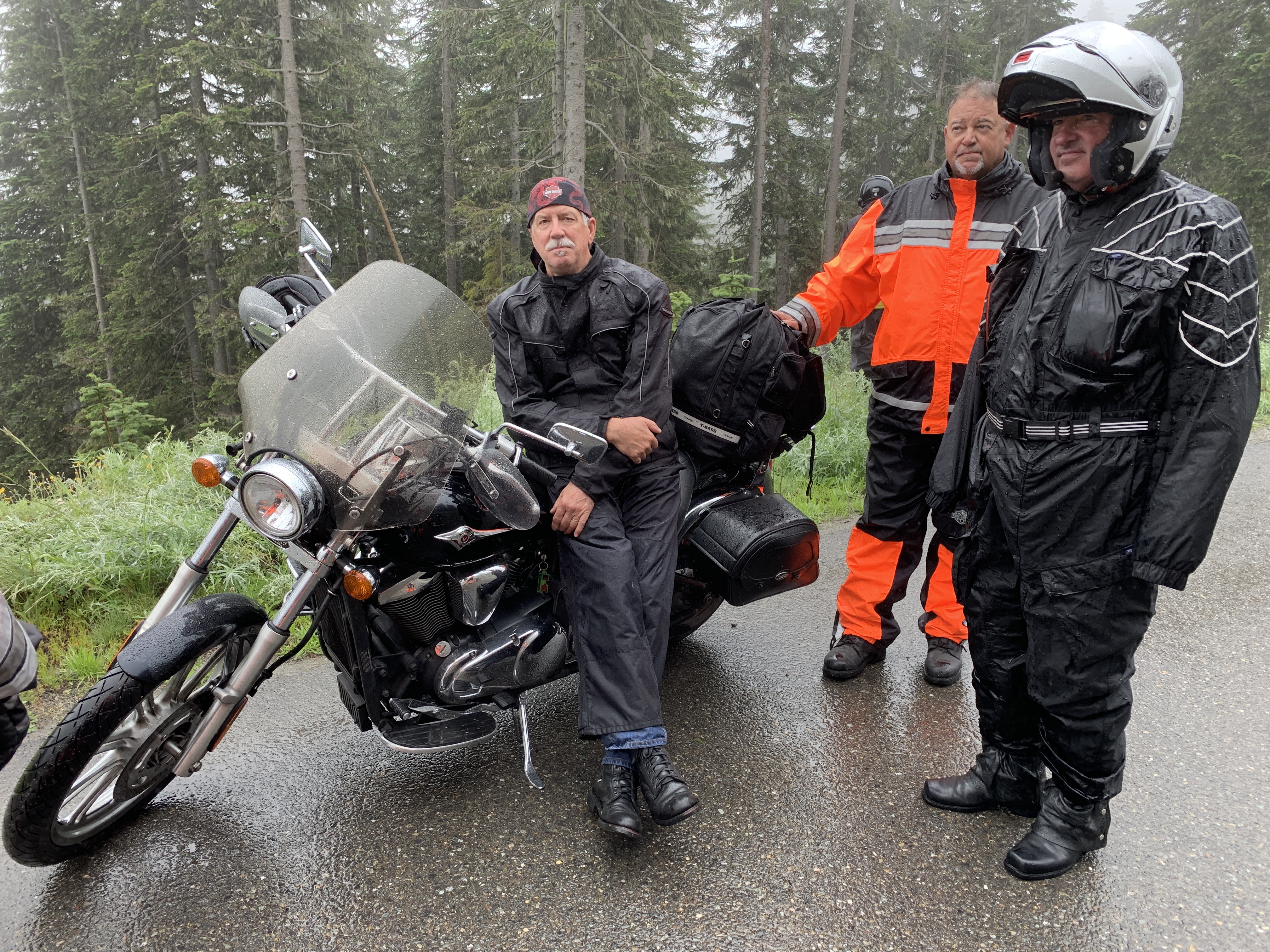 E023A095-6E78-4662-A589-D2A5FCF33CD1