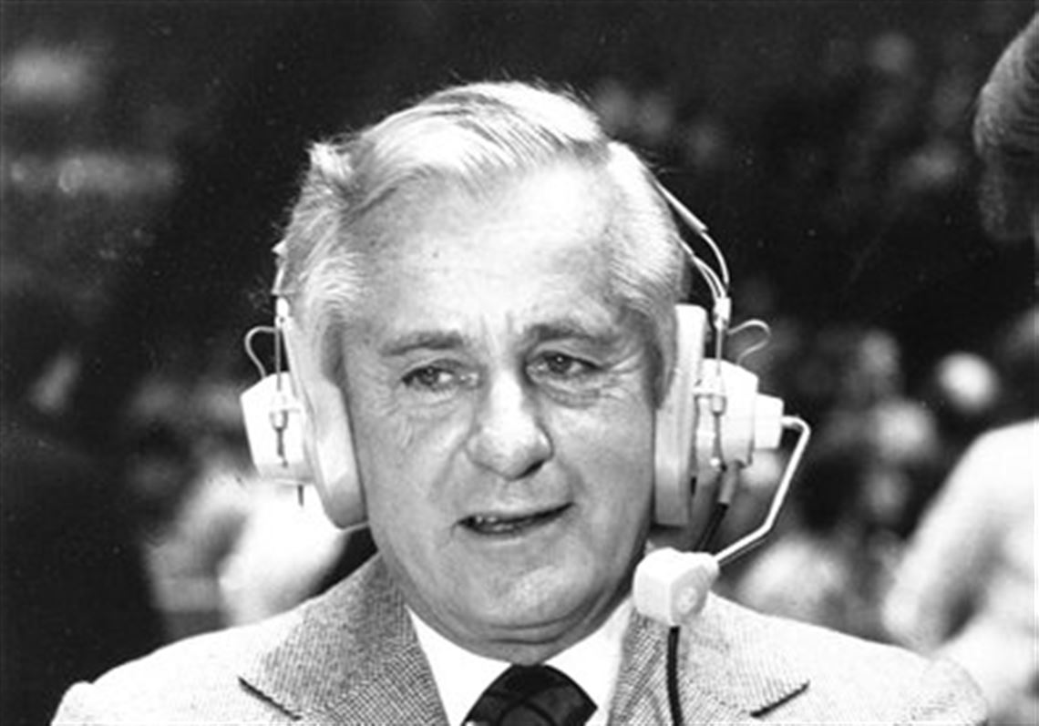 Sportscaster-Curt-Gowdy-dies-of-leukemia-at-86